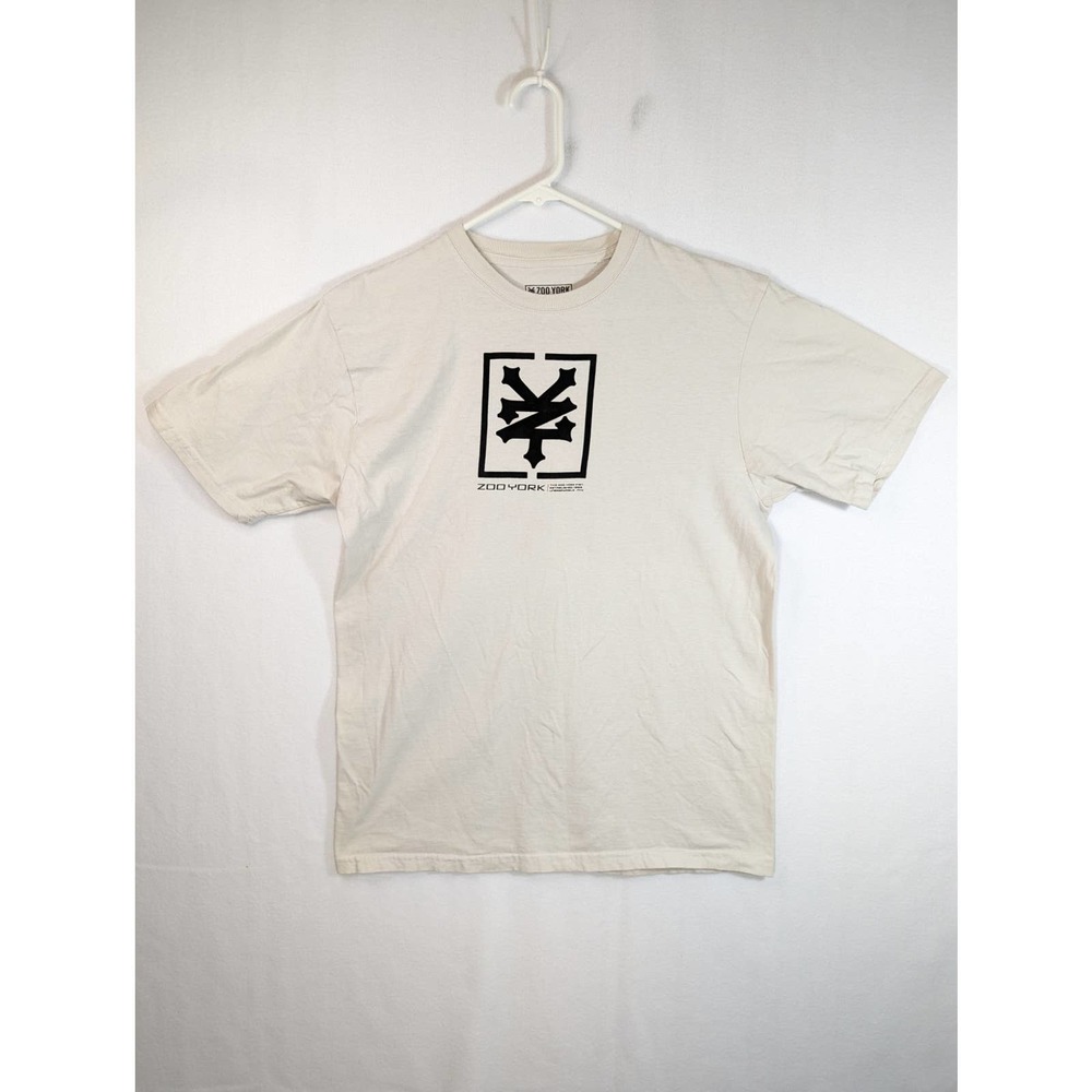Zoo York Mens Med ZY Logo Suede Graphic T-shirt Tan Skateboarding NYC New York